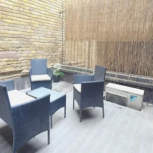 Spacious 3 Bed Flat Near Liverpool Street, Spitalfields , Londres Reino Unido